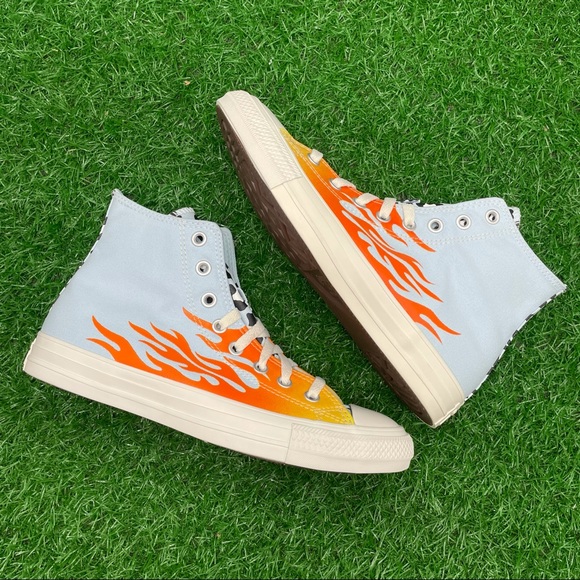 Converse All Star Chuck Taylor Ctas Hi Flames - Picture 4 of 5